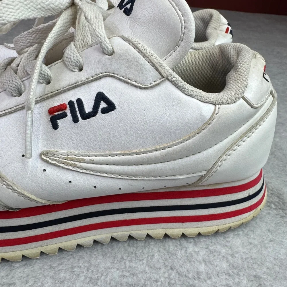 Fila Women 5.5 Disruptor Platform Sneakers White Navy Red Striped 5RM01052-125‎